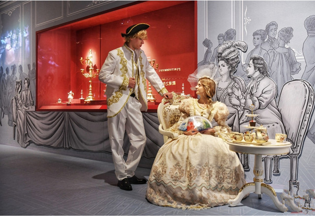 金沙遺址博物館“珍?藏——英國V&A博物館館藏吉爾伯特精品展”首場專題活動在展廳精彩上演。